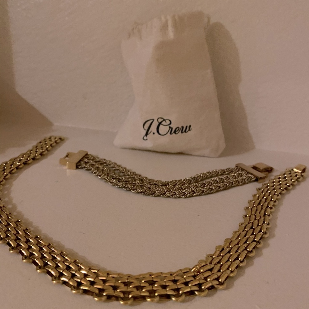 Gold chain bracelet